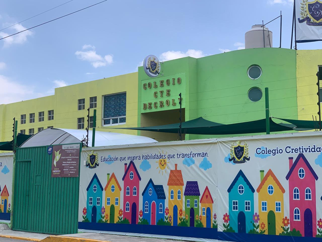 Galería Colegio Creatividad y Enseñanza Decroly 19